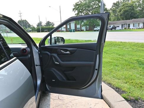Used 2024 Chevrolet Blazer RS w/ Enhanced Convenience Package AWD/4WD image 18