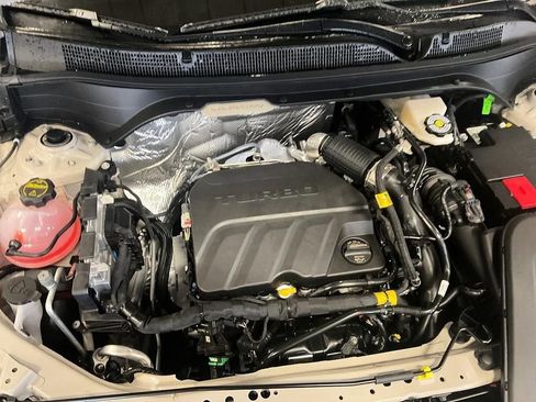 New 2026 Chevrolet Trax RS FWD image 7