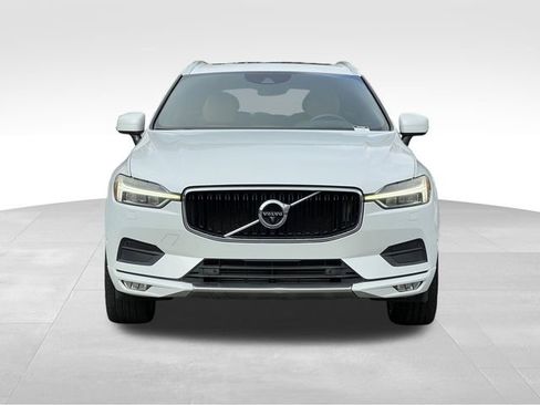 Used 2019 Volvo XC60 T5 Momentum w/ Multimedia Package image 8