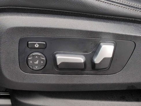 Certified 2022 BMW X5 xDrive40i w/ Parking Assistance Package image 18