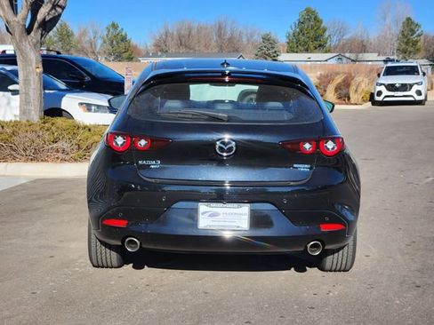 New 2026 MAZDA MAZDA3 Hatchback w/Premium Plus Pkg image 6