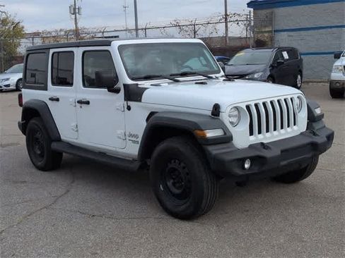 Used 2018 Jeep Wrangler Unlimited Sport S image 16
