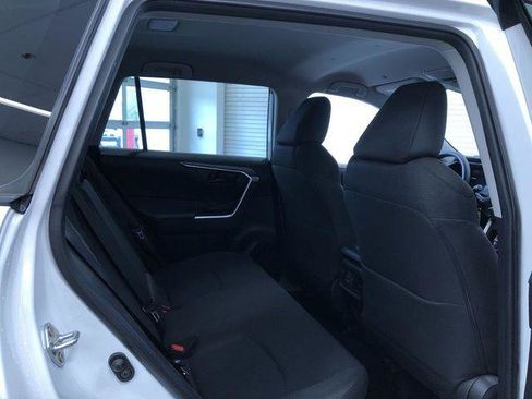 Certified 2025 Toyota RAV4 LE AWD/4WD image 21