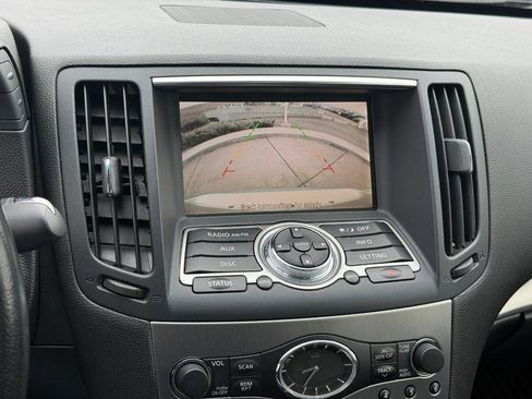 Used 2011 INFINITI G37 x Sedan w/ Premium Pkg image 27