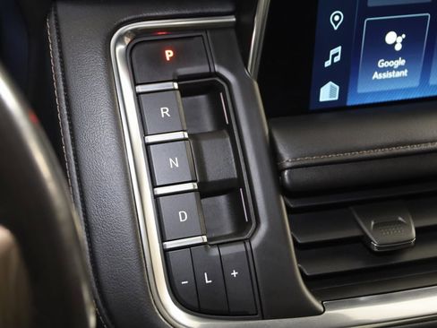 Used 2023 Chevrolet Tahoe High Country w/ Premium Package 2 image 7