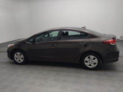 Used 2018 Kia Forte LX w/ LX Popular Package image 3