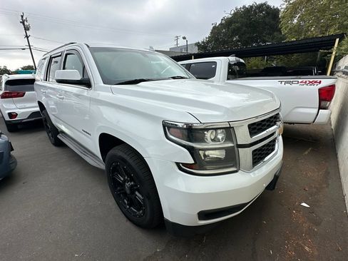 Used 2015 Chevrolet Tahoe LS RWD image 2