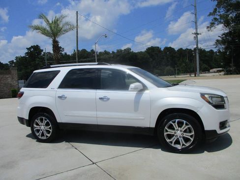 Used 2016 GMC Acadia SLT FWD image 3