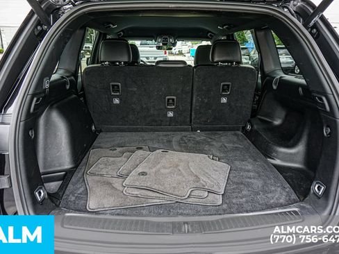 Used 2025 Jeep Grand Cherokee Altitude AWD/4WD image 25