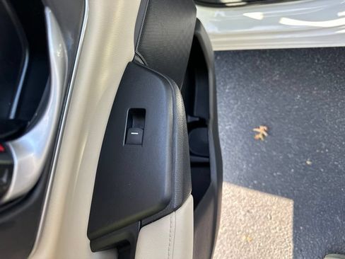 Certified 2022 Honda CR-V EX-L image 13