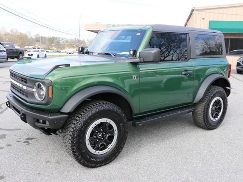 Used 2022 Ford Bronco 2-Door w/ Sasquatch Package image 1