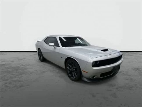 Used 2022 Dodge Challenger R/T w/ Blacktop Package image 6