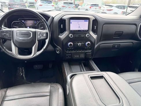 Used 2022 GMC Sierra 2500 Denali AWD/4WD image 3