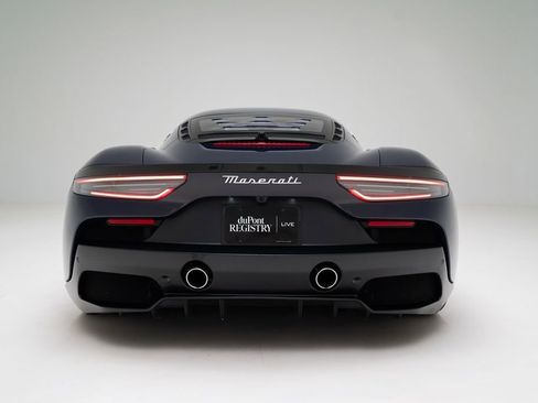 Used 2023 Maserati MC20 Coupe RWD image 4