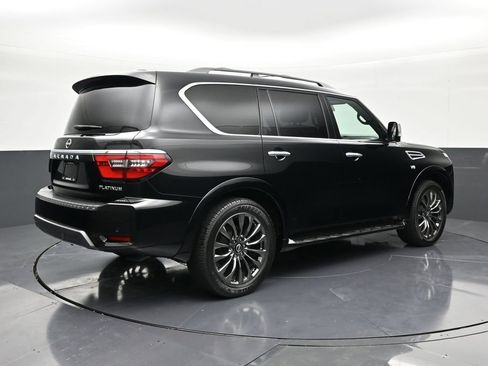 Used 2021 Nissan Armada Platinum w/ Captain's Chairs Package RWD image 5