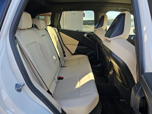 Certified 2025 BMW X3 M50 w/ Premium Package image 46