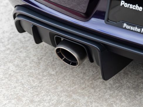 Certified 2025 Porsche 718 Cayman GT4 RS RWD image 15