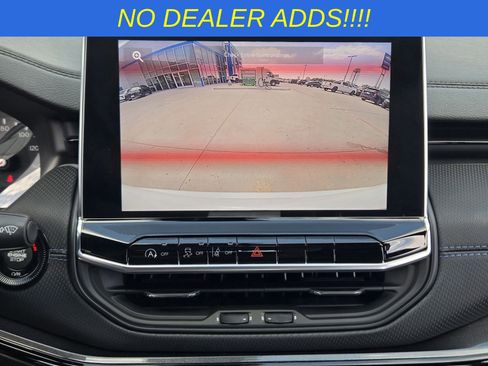 New 2026 Jeep Compass Latitude image 15