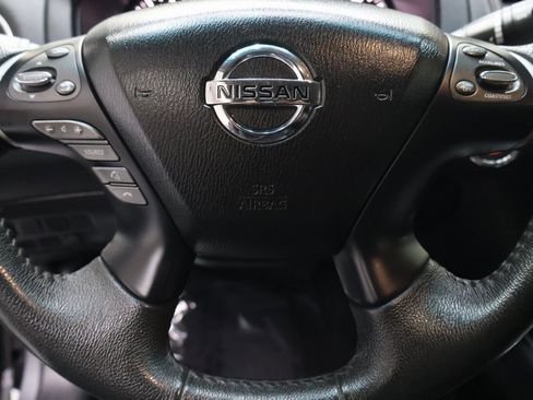 Used 2015 Nissan Pathfinder SV w/ Trailer Tow Package image 19