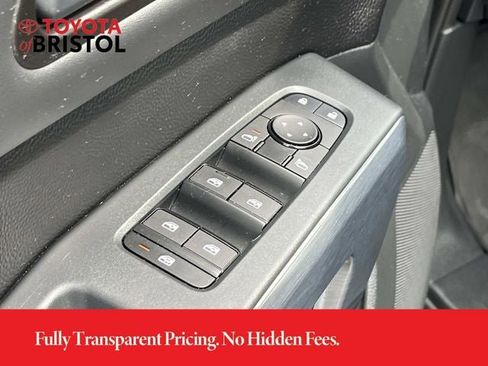 Used 2024 Nissan Pathfinder Rock Creek AWD/4WD image 28