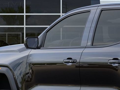 New 2026 GMC Canyon AT4X AWD/4WD image 12
