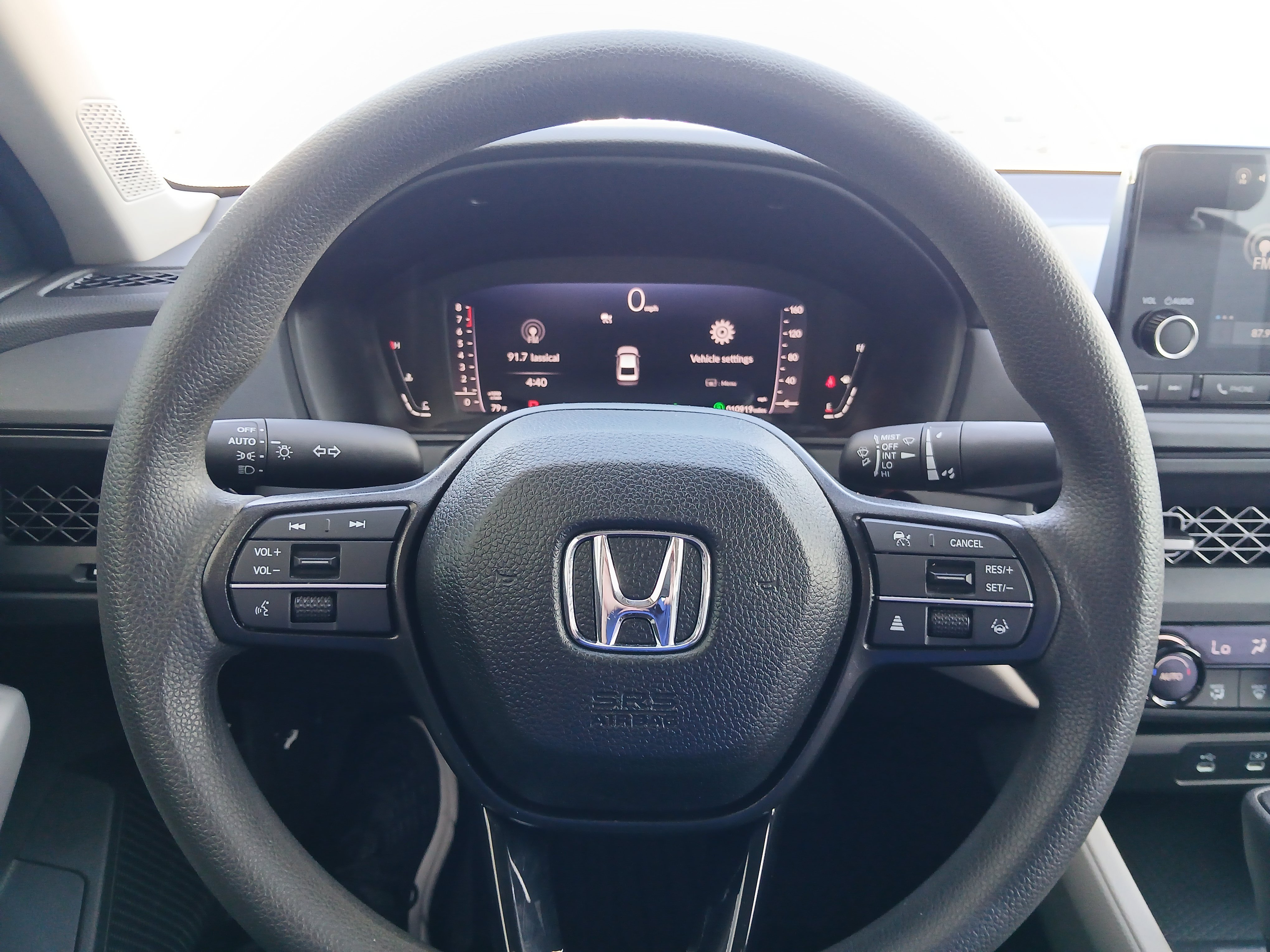 Used 2025 Honda Accord SE image 10