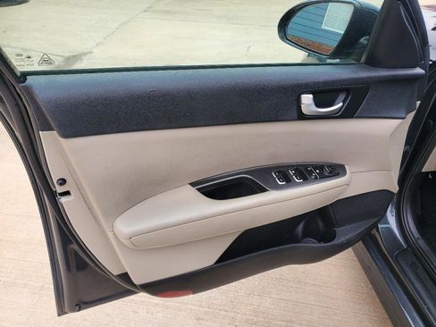 Used 2016 Kia Optima LX image 15