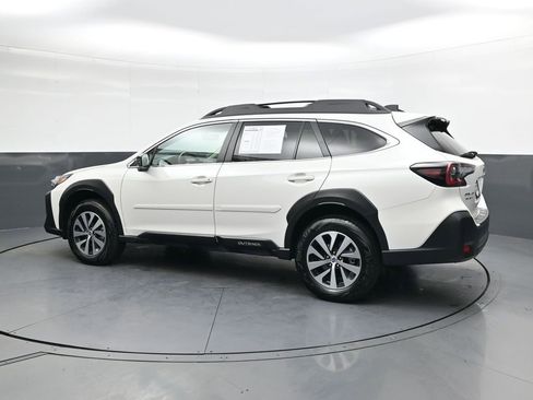 Used 2025 Subaru Outback Premium w/ Popular Package #1 image 7