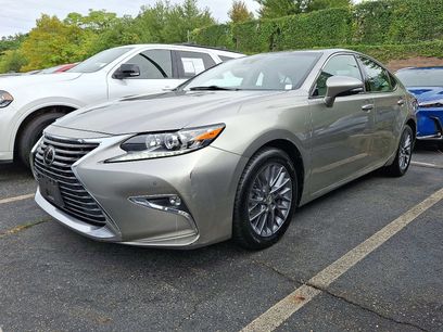 Used 2018 Lexus ES 350 w/ Navigation System Package