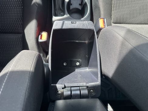 Used 2016 Scion iM Base image 9