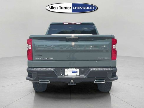 New 2026 Chevrolet Silverado 1500 Custom Trail Boss AWD/4WD image 5