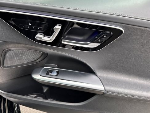 Certified 2023 Mercedes-Benz C 300 4MATIC Sedan image 35