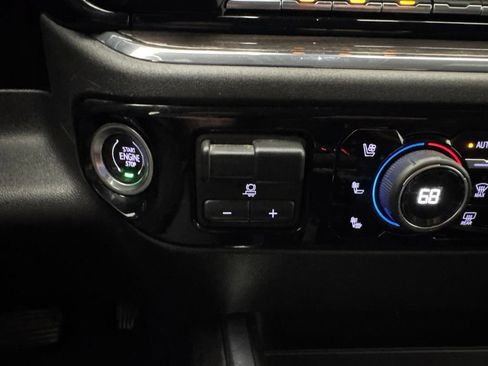 Used 2024 Chevrolet Silverado 1500 LTZ w/ Technology Package AWD/4WD image 46