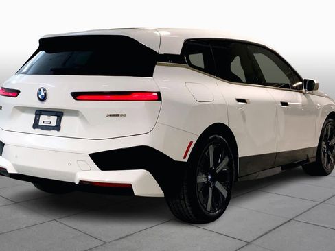 Certified 2023 BMW iX xDrive50 w/ Premium Package image 12