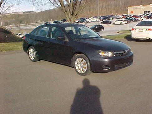 Used 2011 Subaru Impreza 2.5i AWD/4WD image 18