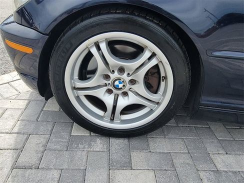 Used 2004 BMW 330Ci Convertible image 12