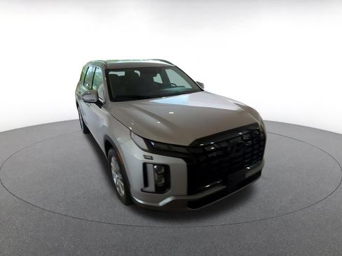 Used 2024 Hyundai Palisade SEL AWD/4WD image 3
