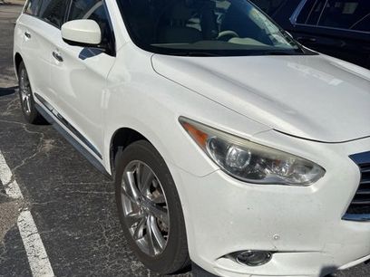 Used 2013 INFINITI JX35 FWD w/ Premium Pkg