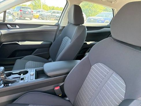 New 2026 Kia K5 LXS FWD image 19
