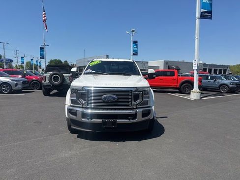 Used 2022 Ford F450 Lariat w/ Lariat Ultimate Package AWD/4WD image 2