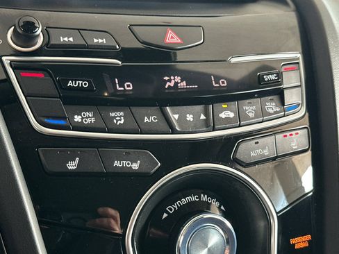 Used 2024 Acura RDX w/ Technology Package AWD/4WD image 18