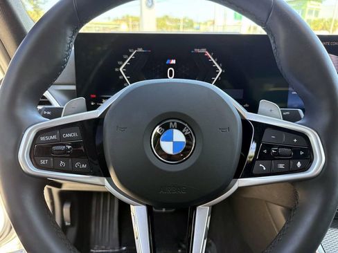 Used 2025 BMW 330i xDrive Sedan AWD/4WD image 16