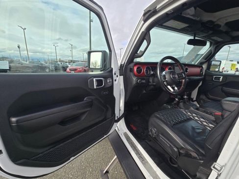 Used 2020 Jeep Gladiator Rubicon w/ LED Lighting Group AWD/4WD image 23