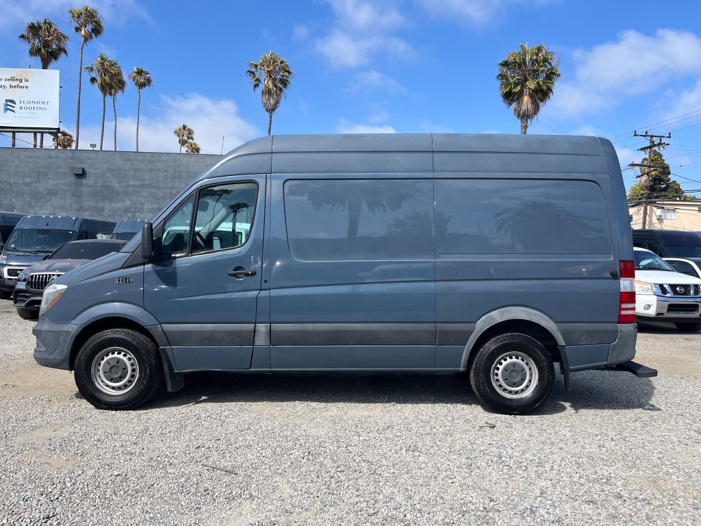 Used 2018 Mercedes-Benz Sprinter 2500 image 8