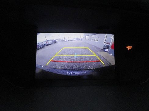 Used 2015 Lexus ES 300h image 14