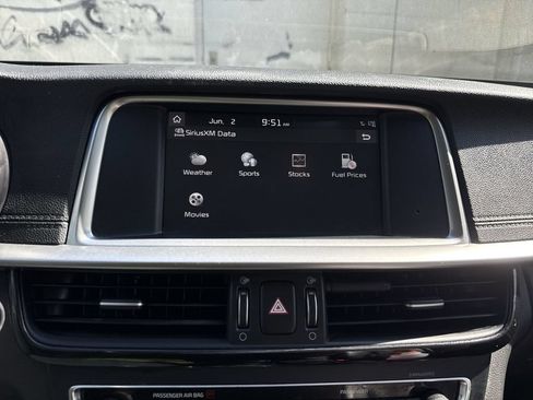 Used 2020 Kia Optima EX FWD image 19