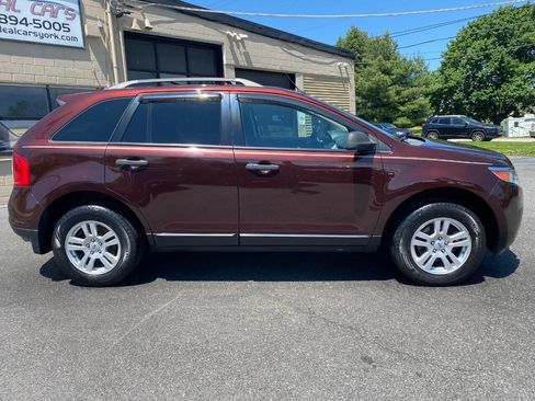 Used 2012 Ford Edge SE FWD image 2
