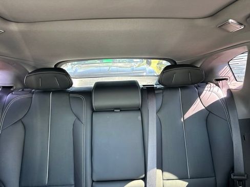 Used 2025 Cadillac Optiq Luxury 2 w/ LPO, Floor Liner Package AWD/4WD image 9