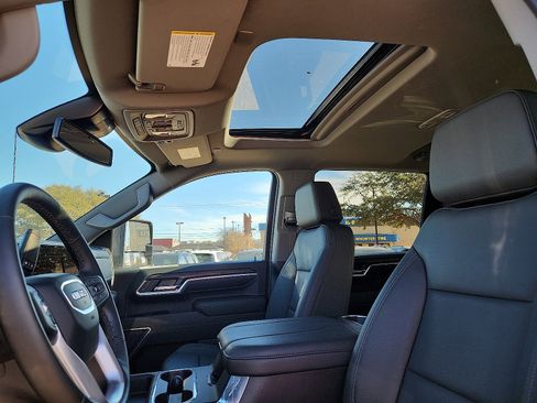 Used 2025 GMC Sierra 2500 SLT w/ Texas SLT Premium Package image 13