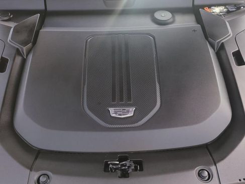 Certified 2024 Cadillac Lyriq Sport RWD image 21